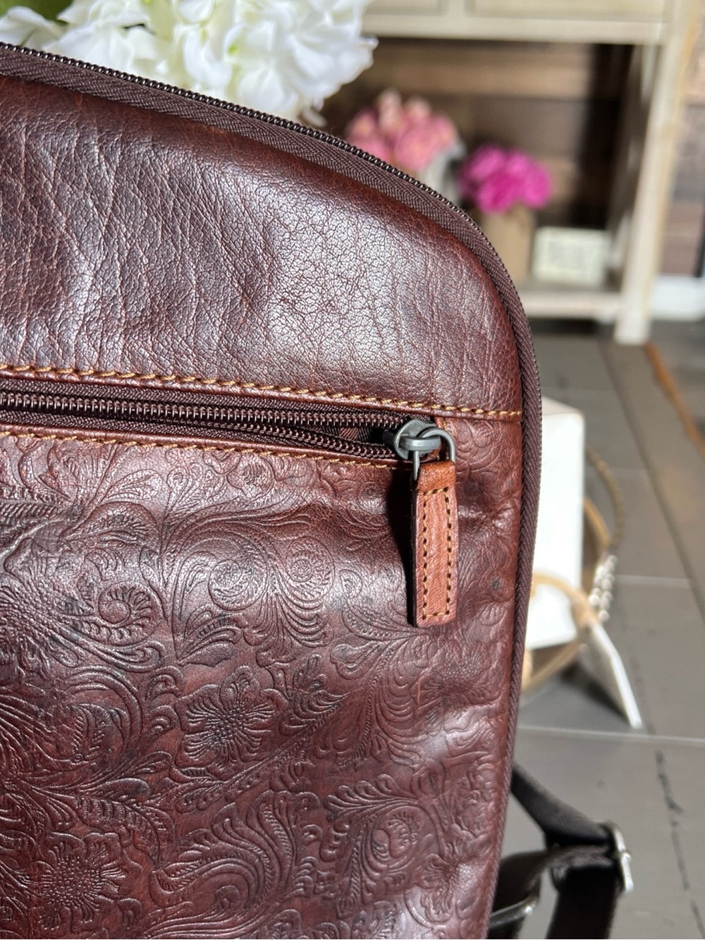 Jack Georges Small Convertible Backpack /Crossbody Leather - Picture 10 of 15